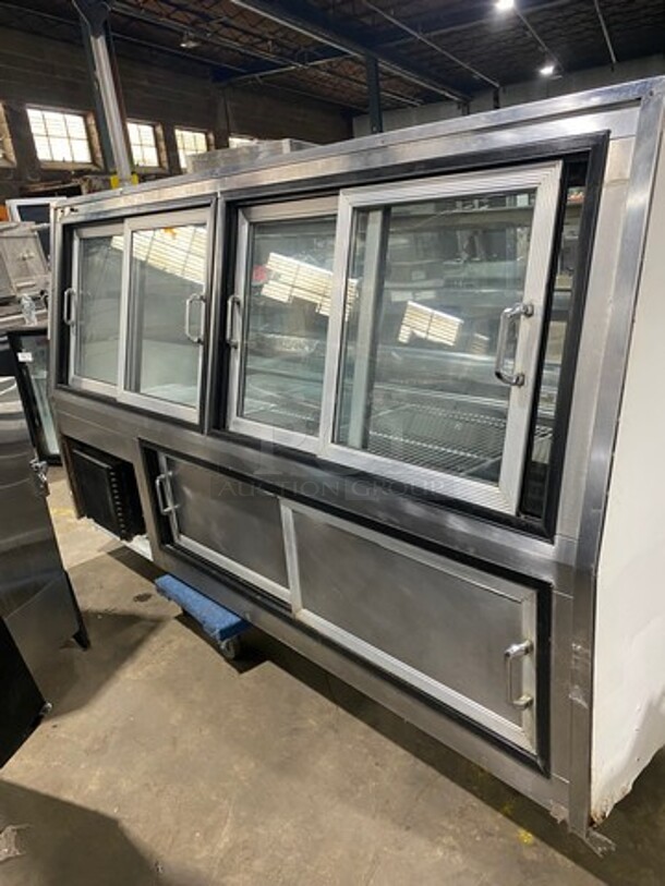 S & V Commercial Refrigerated Deli/Bakery Display Case! With Slanted Front Glass! With Sliding Glass Rear Access Doors! Model: DEL8SC SN: E1997150 115V 60HZ 1 Phase - Image 4 of 10