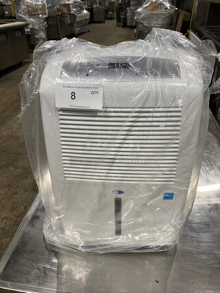 NEW! OUT OF THE BOX! SCRATCH-N-DENT! Whynter 70 Pint Portable Dehumidifier Unit! With Built In Pump! Model: RPD702WP 115V