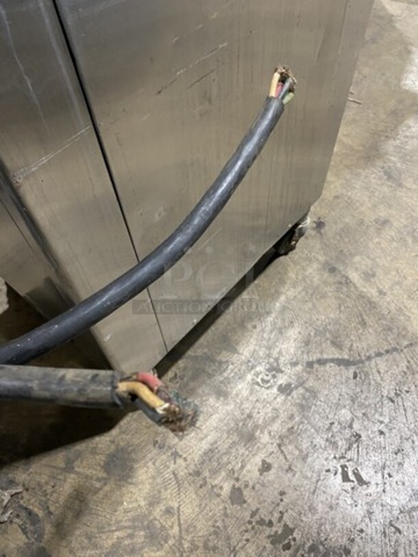 Taylor 3 Handle Ice Cream Machine! Model 339-33 Serial H4041608! 208/230V 3 Phase! On Casters!  - Image 9 of 9