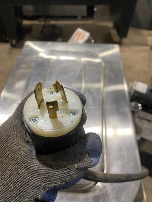 Taylor Commercial Single Flavor Smoothies/ Frozen Beverage Machine! All Stainless Steel! On Legs! Model: 49027 SN: M4085265 208/230V 60HZ 1 Phase - Image 7 of 9