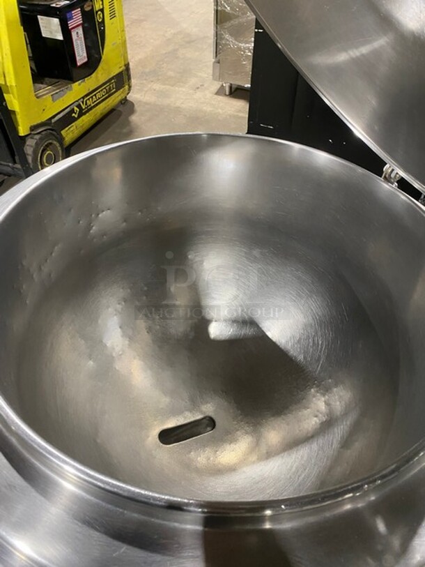 Groen Commercial Natural Gas Powered Jacketed Self-Contained Soup Kettle! All Stainless Steel! On Legs! Model: AH140 SN: 1380 115V 1PH - Image 5 of 11