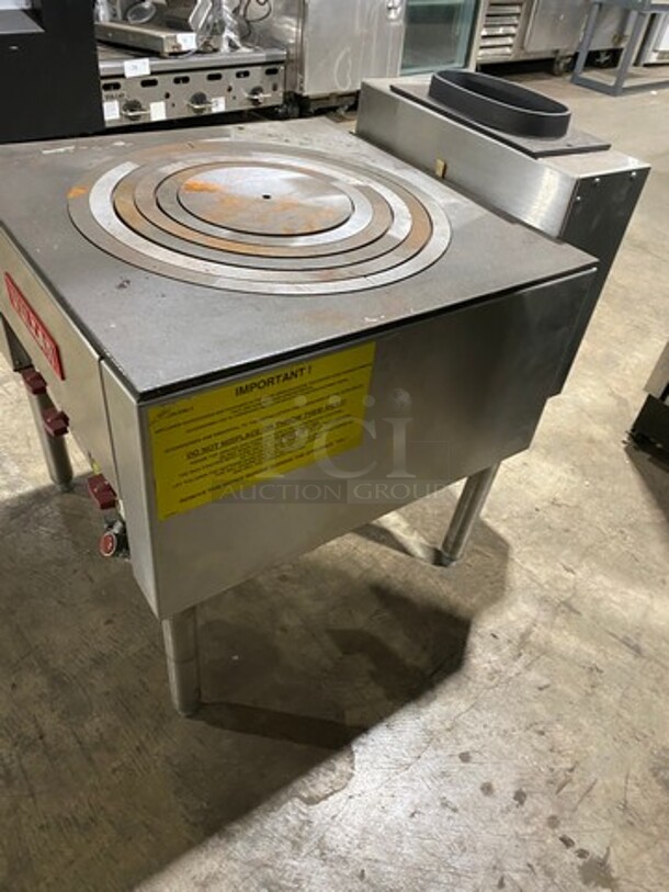 WOW! BRAND NEW! NEVER USED! Vulcan Commercial Natural Gas Powered 5 Ring Jet Burner Stock Pot! All Stainless Steel! On Legs! Model: SPR10005 SN: 481079555RS - Image 2 of 9
