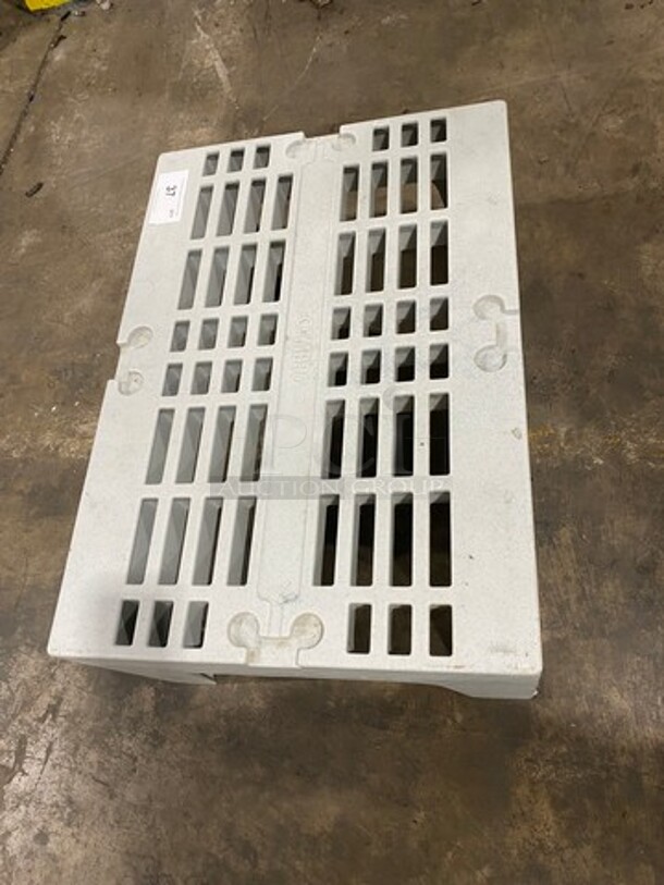 Cambro Grey Poly Dunnage Rack! - Image 4 of 5