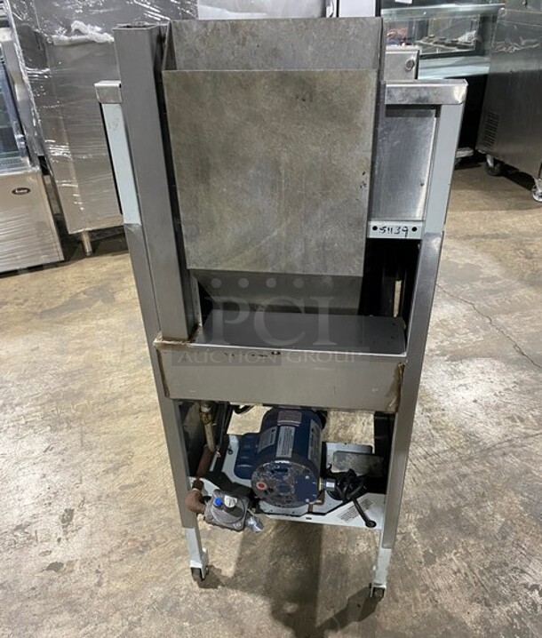 WOW! Broaster Natural Gas Powered Heavy Duty Commercial Pressure Fryer! Smart Touch Screen! On Casters!  MODEL 1800GH - Image 3 of 9