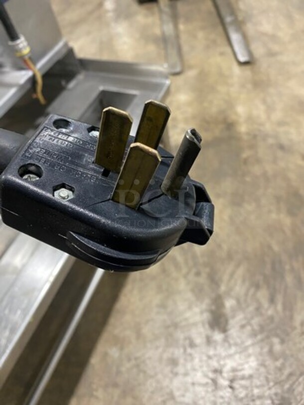 GREAT! Groen Commercial Electric Powered Tilting Soup Kettle! On Equipment Stand! All Stainless Steel! On Legs! Model: TDB40 SN: 86389 & SN: 86387 208V 60HZ 3 Phase - Image 12 of 12