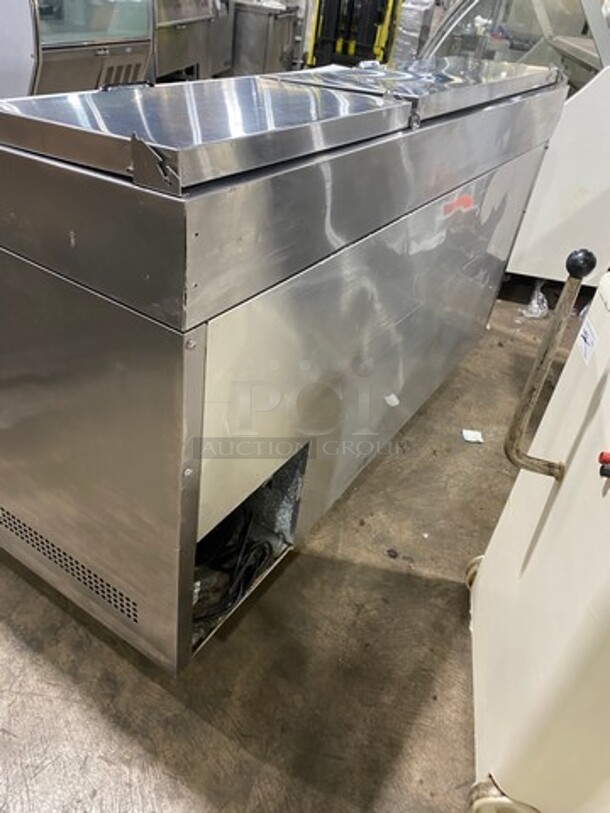 True Commercial Refrigerated Pizza Prep Table! With Commercial Cutting Board! With 2 Door Storage Space Underneath! Poly Coated Racks! All Stainless Steel! On Casters! Model: TPP67 SN: 7985756 115V 60HZ 1 Phase - Image 4 of 12