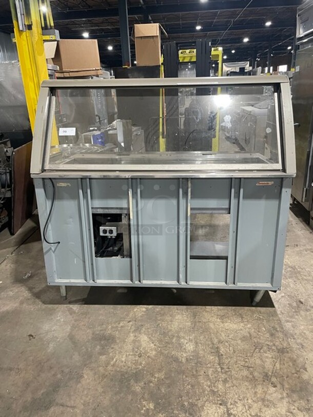 Duke SUB-CP-TC60 M Stainless Steel Commercial Subway Sandwich Make Line Prep Table w/ Sneeze Guard. 120 Volts, 1 Phase. - Image 1 of 9