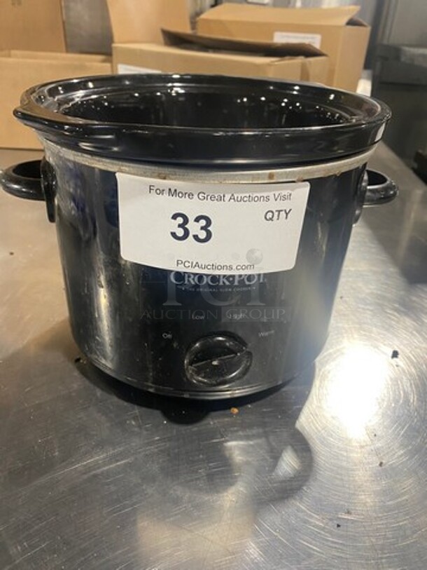 Crock Pot Countertop Slow Cooker! With 3QT Capacity! Model: SCR300B