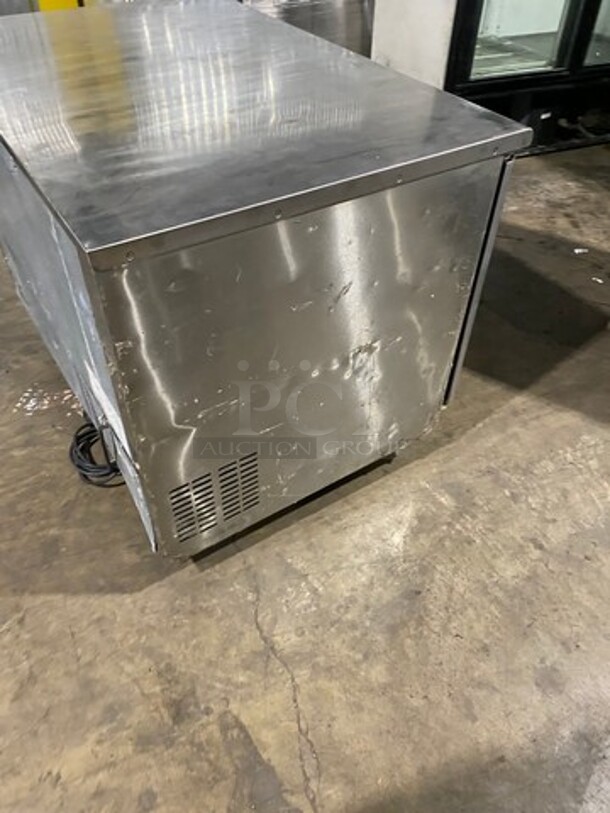 Everest Commercial 2 Door Lowboy/ Worktop Cooler! All Stainless Steel! On Casters! Model: ETBR2 SN: BTBR213020010 115V 60HZ 1 Phase - Image 4 of 8