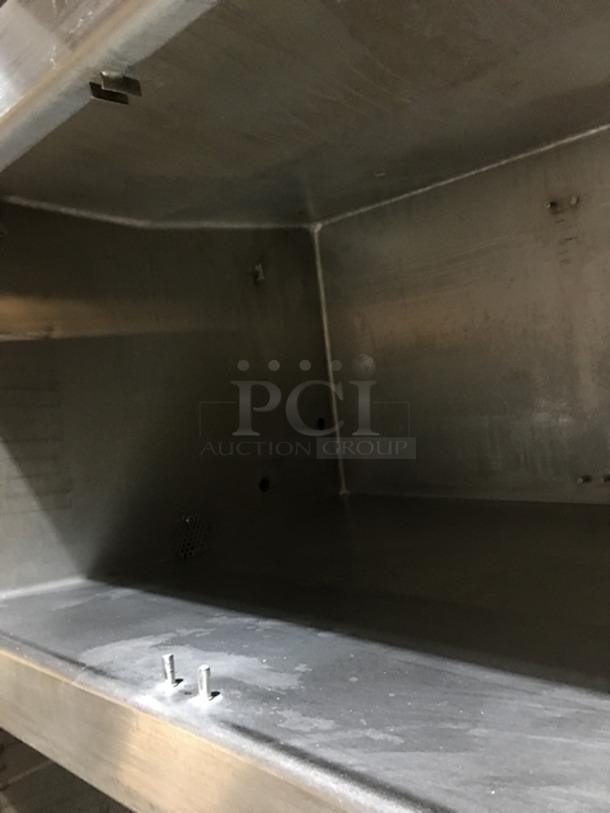 AMAZING! Vulcan Commercial Natural Gas Powered Triple Deck Pressure Steam Cooker! All Stainless Steel! On Legs!  Model: VHL3G SN: 271155958120V 60HZ 1 Phase! - Image 6 of 10