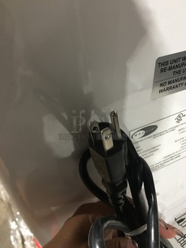NEW! OUT OF THE BOX! SCRATCH-N-DENT! Whynter 70 Pint Portable Dehumidifier Unit! With Built In Pump! Model: RPD702WP 115V - Image 9 of 9
