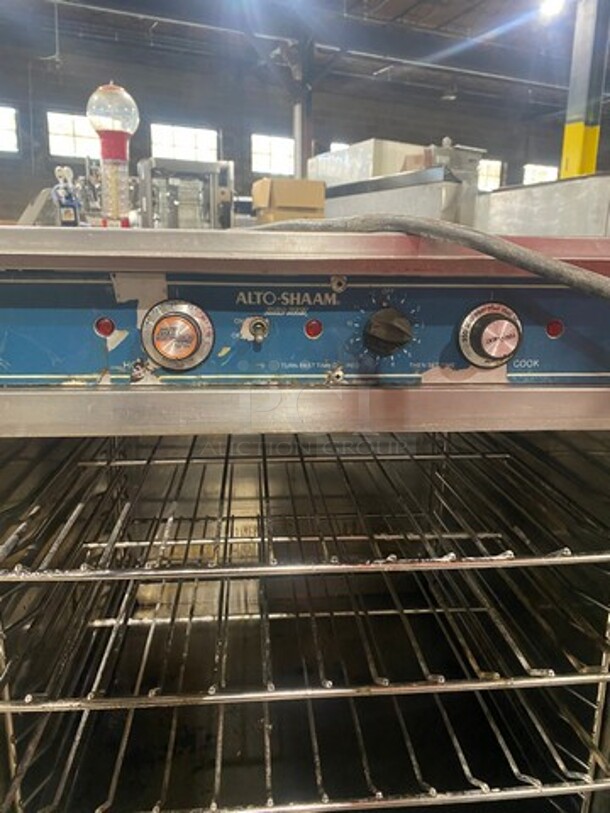 Alto Shaam Electric Powered Commercial Under The Counter COOK-N-HOLD Oven! All Stainless Steel! On Casters! - Image 6 of 10