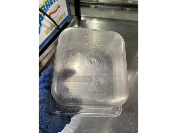 Cambro Poly 1/8 Drop In Pans! 11 X Your Bid! - Image 5 of 5