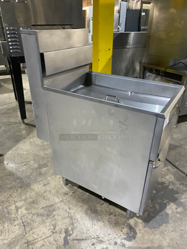 Pitco Commercial Natural Gas Powered Deep Fat Fryer! All Stainless Steel! On Legs! - Image 4 of 8