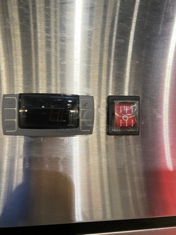 LATE MODEL! 2017 Atosa Commercial Single Door Reach-In Freezer! With Poly Coated Racks! Solid Stainless Steel! On Casters! Model: MBF8001 SN: MBF8001AUS100317110800C40024 115V 60HZ 1 Phase - Image 6 of 11