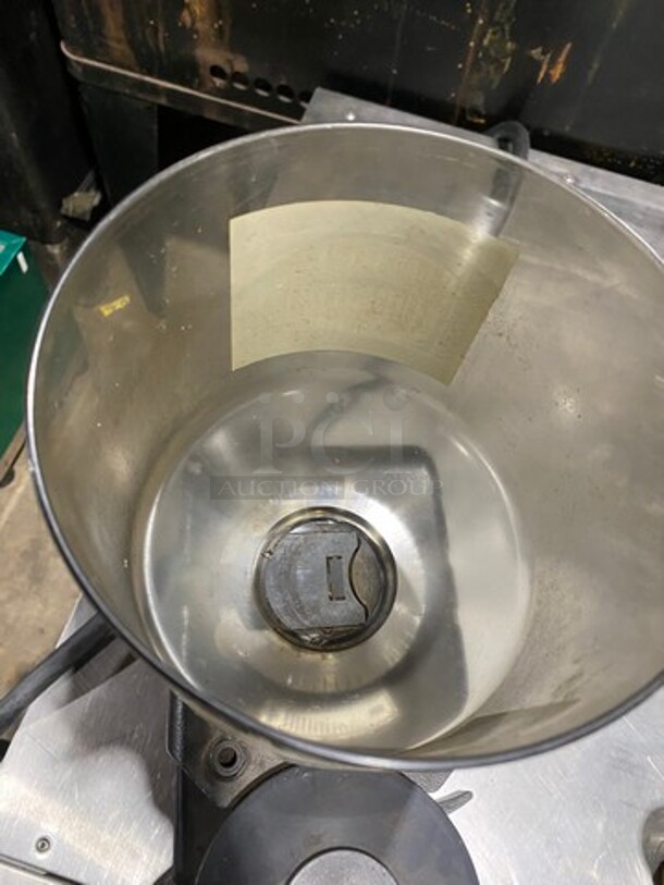 La San Marco Commercial Countertop Espresso/ Coffee Bean Grinder! Model: SM90 SN: 4625 110V - Image 5 of 8