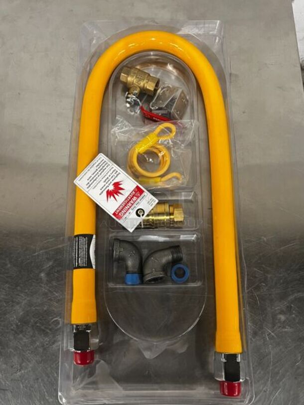 BRAND NEW IN BOX! Regency 48" Mobile Gas Connector Hose Kit - Image 1 of 3