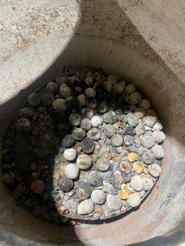 NICE! Sifol Commercial Gas Powered Tandoor Oven! With Lid! Solid Stainless Steel! - Image 5 of 8