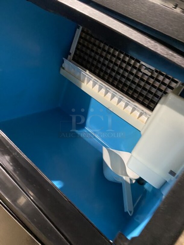 2022 LATE MODEL! Motak Commercial Under The Counter Ice Machine! Model PKU0155FA Serial 310653233! 115V 1 Phase! On Legs!  - Image 6 of 7