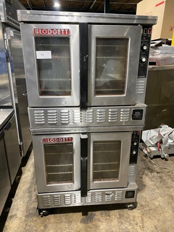 Blodgett Commercial Natural Gas Powered Double Deck Convection Oven! With View Through Doors! Metal Oven Racks! All Stainless Steel! On Casters! 2x Your Bid Makes One Unit!