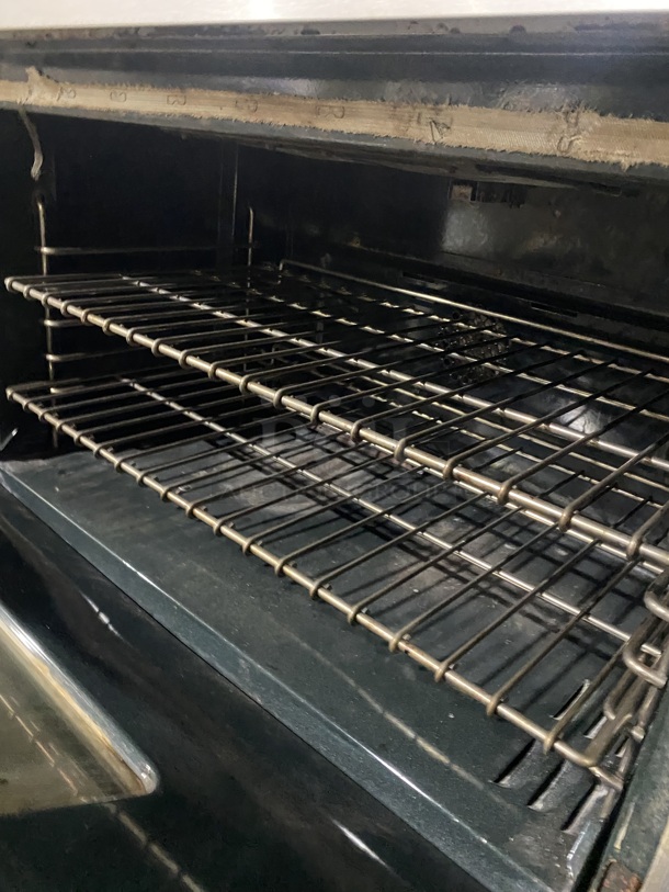 Viking Commercial Natural Gas Powered 6 Burner Range! With Convection Oven Underneath! All Stainless Steel! - Image 7 of 9