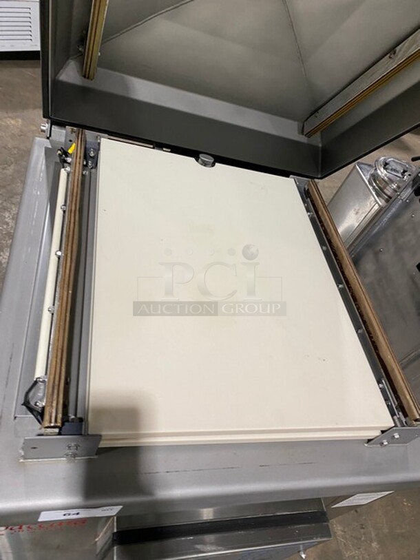 Sipromac Commercial Floor Style Single Chamber Vacuum Sealing Machine! All Stainless Steel! On Casters! MODEL 550A SN:5516 208V 3PH - Image 5 of 10