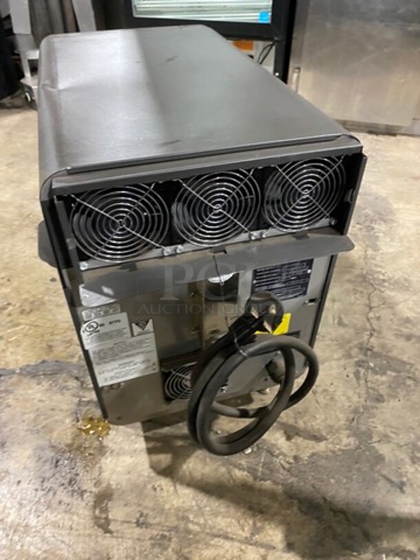 2014 Turbo Chef Commercial Countertop Rapid Cook Oven! On Small Legs! Model: NGO SN: NGOD11039 208/240V 60HZ 1 Phase - Image 4 of 8