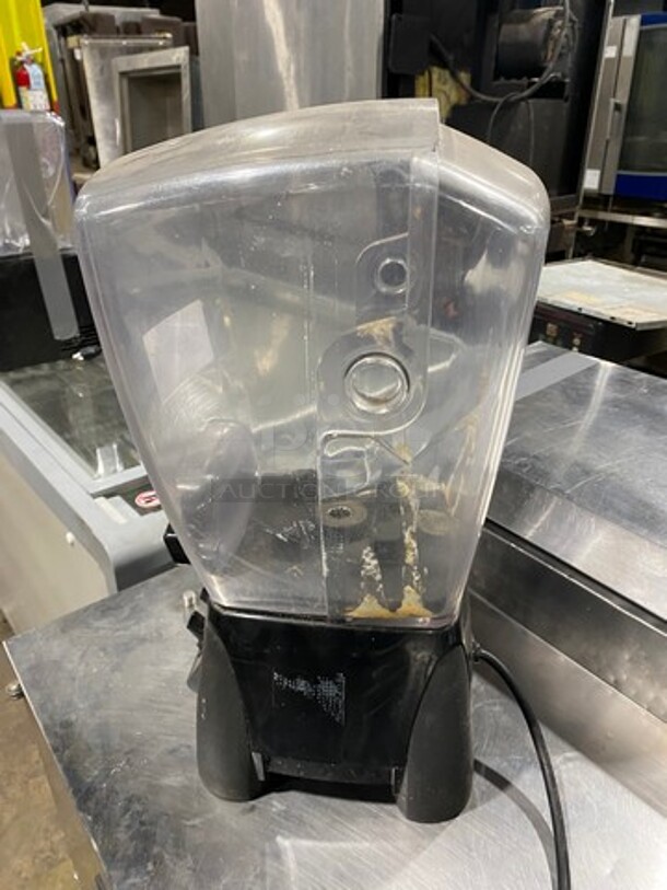 Waring Commercial Countertop Blender! BASE ONLY! Model: MX1000XT SN: 130730 120V - Image 3 of 8