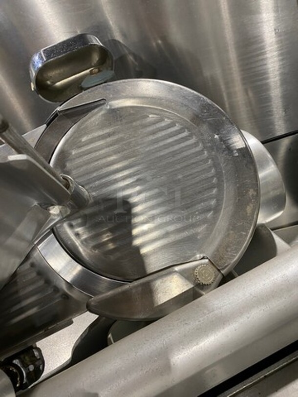 Globe Commercial Countertop Deli/ Meat Slicer! All Stainless Steel! Model: 720 SN: 721232 - Image 7 of 10