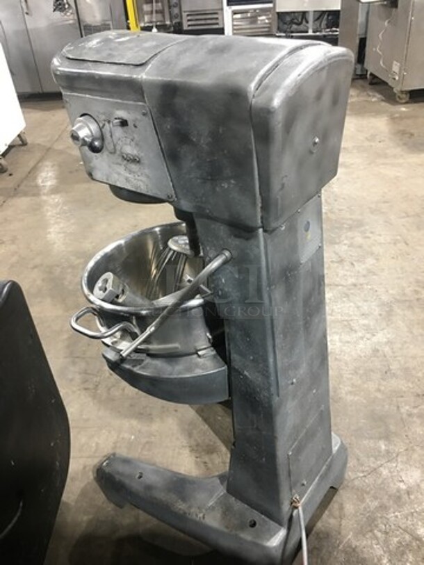 Hobart Commercial Floor Style 30QT Planetary Mixer! With Whisk And Paddle Attachments! With Bowl! Stainless Steel! WORKING WHEN REMOVED! Model: D300T SN: 151522 115V 60HZ 1 Phase - Image 4 of 10