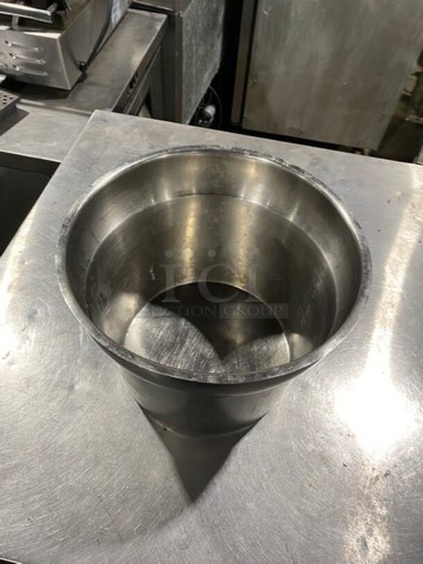 ALL ONE MONEY! Stainless Steel Round Soup Pan Insert! With 3 Lids! - Image 4 of 5