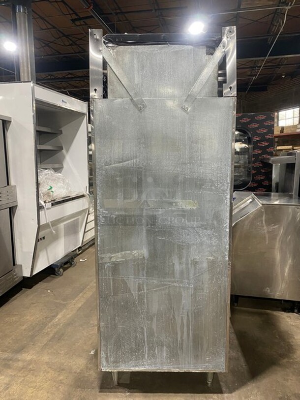 Victory Commercial Single Door Reach In Freezer! All Stainless Steel! On Legs! MODEL FS1DS7EW SN: A0741587 115V 1PH - Image 2 of 9