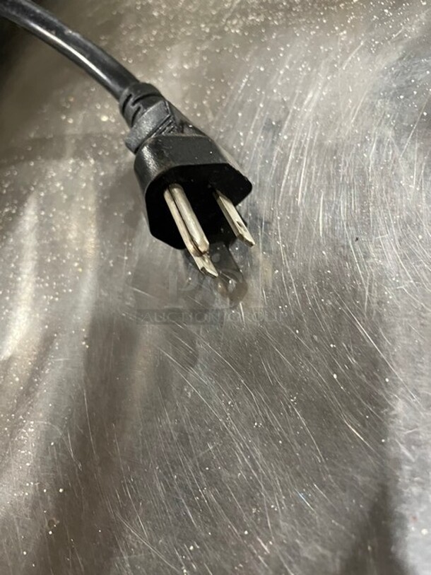 Update Commercial Electric Powered Countertop Induction Range! All Stainless Steel! 120V!  - Image 7 of 7