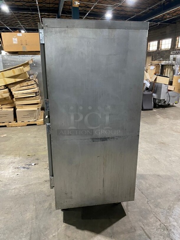Metro Commercial Insulated 2 Door Heating/Proofing Cabinet Food Warmer! On Casters! Model: HM2000 SN: H20W-29180! - Image 4 of 9