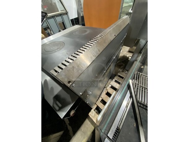 US Range Natural Gas Powered French Top Range! With Full Size Oven Underneath! All Stainless Steel! On Casters!  - Image 4 of 12