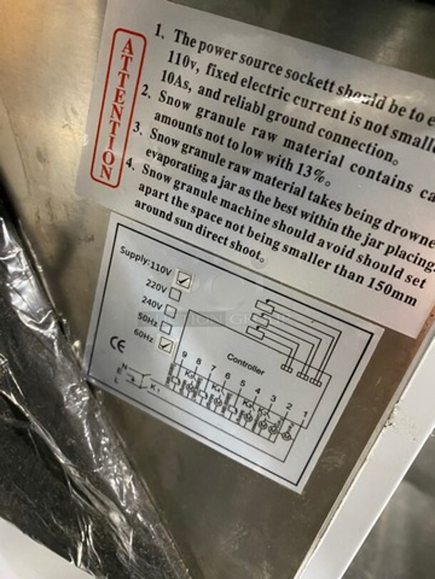 Vevor Commercial Countertop 3 Flavor Slushie/ Frozen Beverage Dispenser! 110V - Image 9 of 10