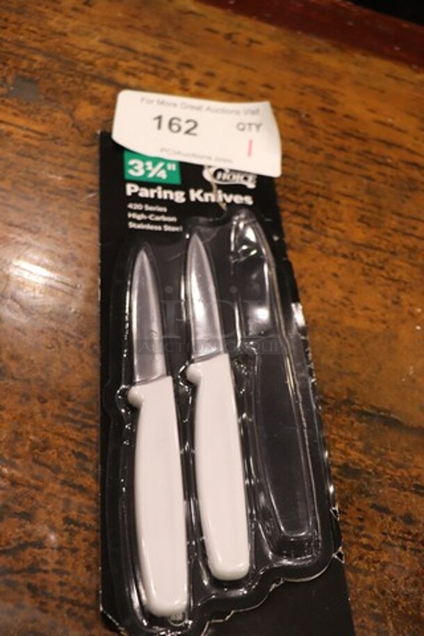 New Paring Knives in Open Package 
Qty 2 - Item #1111622