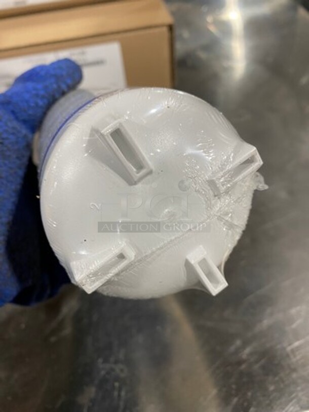 NEW! IN THE BOX! Water Filtration Replacement Cartridge! 4x Your Bid! PLEASE DO RESEARCH BEFORE BIDDING! - Image 6 of 7