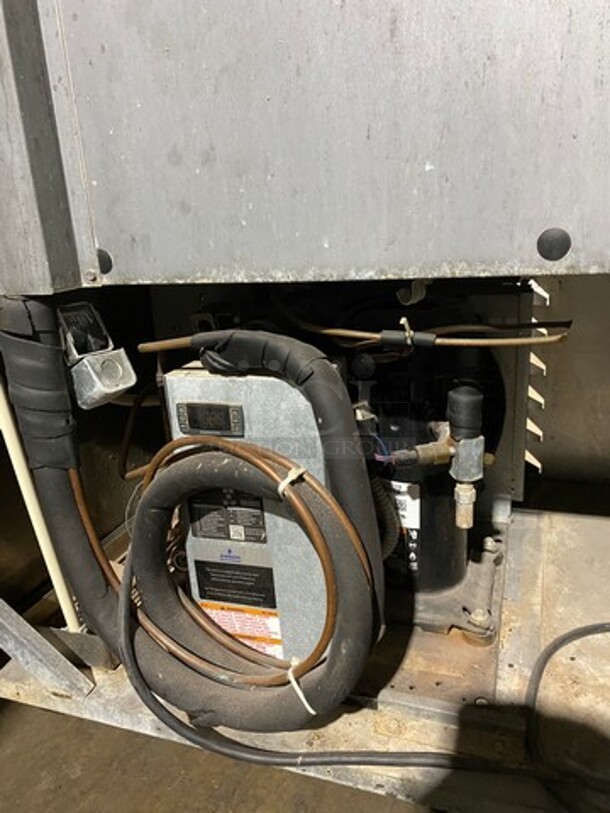 Alto Shaam Commercial Single Door Blast Chiller/ Shock Freezer! All Stainless Steel! On Casters! Model: QC240 SN: W32562511 115/208/230V 60HZ  1 Phase - Image 7 of 12