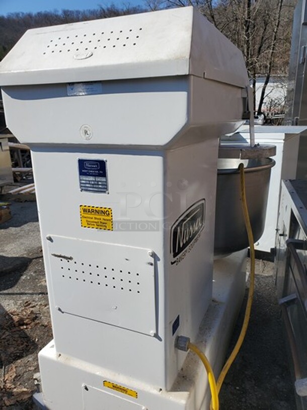 Nussex Bakery Equipment 120 Quart Mixer|220V.  - Image 9 of 11