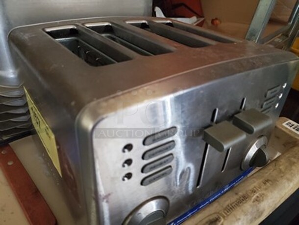 Cuisinart Toaster  - Image 5 of 5