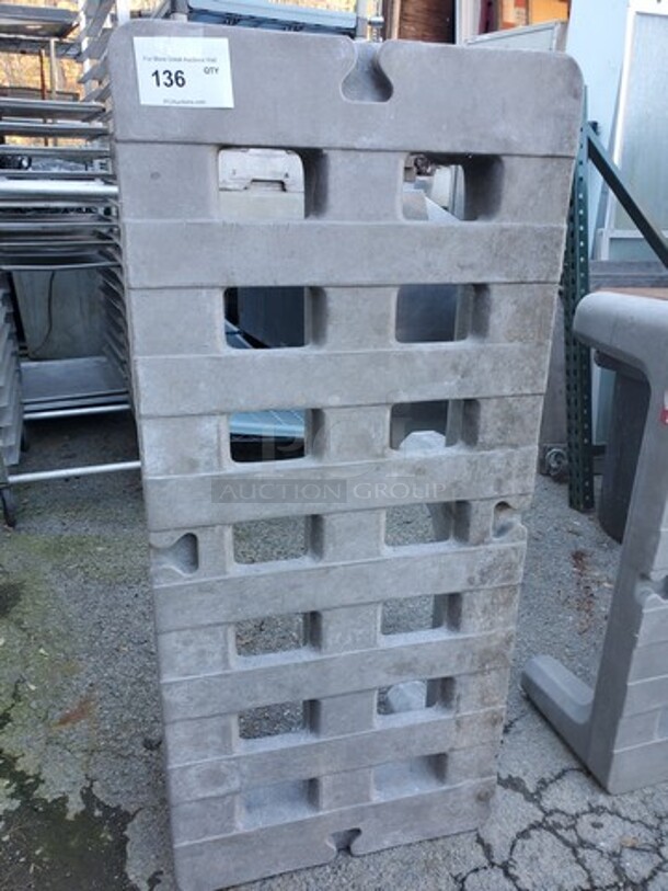 METRO Dunnage Rack 48X22X12 - Image 2 of 2