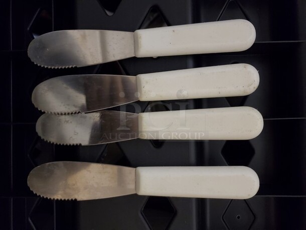 Lot of 5 Kitchenware
