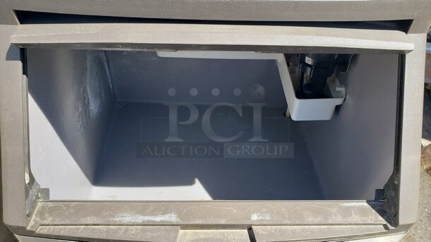 Manitowoc QF400 Flake Ice Machine! - Image 4 of 5