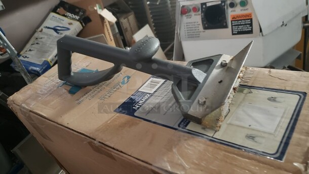 Cuisinart Griddle Scraper - Image 2 of 2