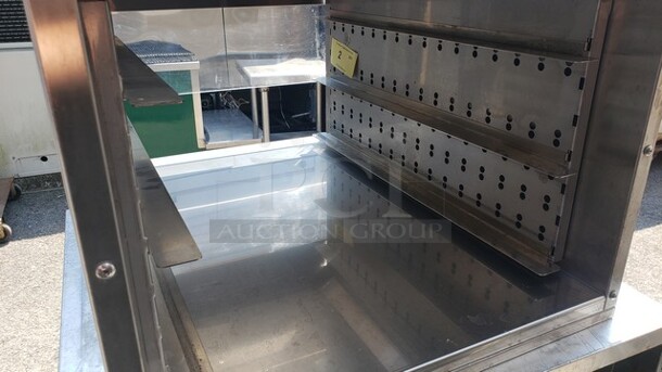 Carter-Hoffmann Heated Pass-Through Countertop Warmer! - Image 9 of 9