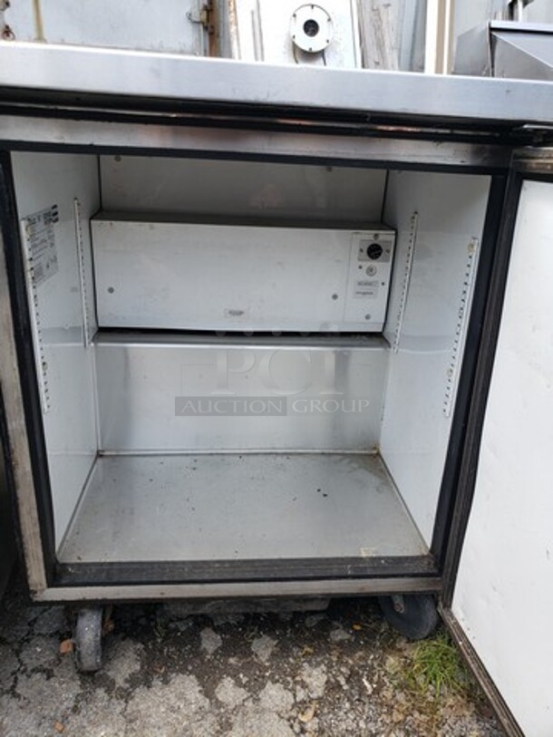 True 28" W Undercounter Freezer! - Image 2 of 4