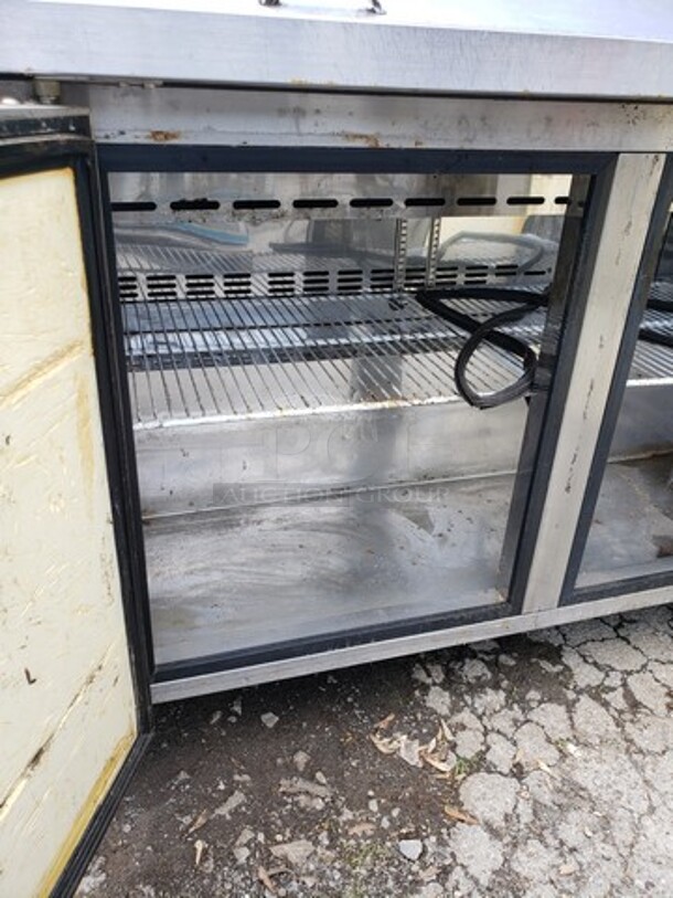 Blue Air Prep Table! Needs new seals for door.  - Image 7 of 9