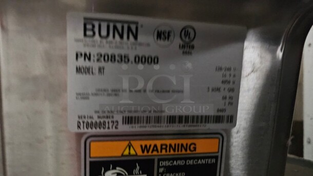 Bunn O-Matic Coffee Machine
60 Hz
1 PH
Front right side has some damage. - Image 3 of 5