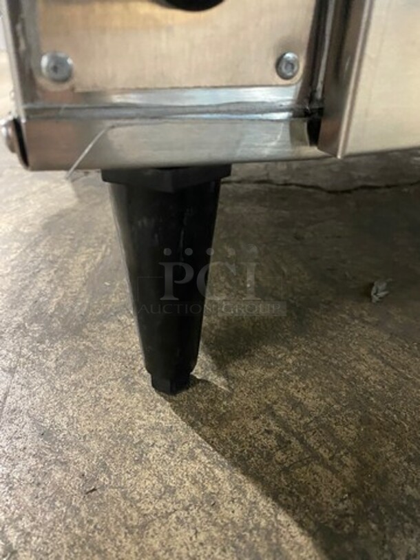 NEW! LATE MODEL! 2016 BKI Commercial Countertop Pass Through Food Warmer Merchandiser! Stainless Steel! On Legs! Model: SM51R SN: 421013C612003 208V 60HZ 1 Phase - Image 10 of 10